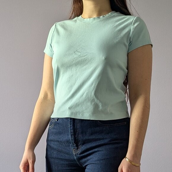 *2/$20* Uniqlo 90's y2k Light Blue Cotton Baby Tee, Size L - Picture 1 of 9